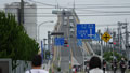 これがベタ踏坂の江島大橋です