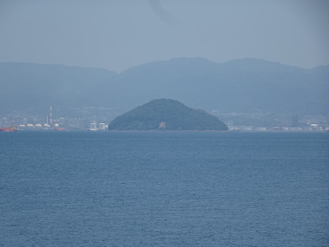 徳山湾のひょっこりひょうたん島