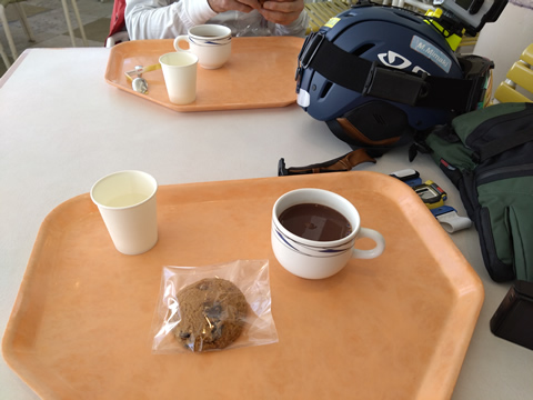 レストランで10時の休憩