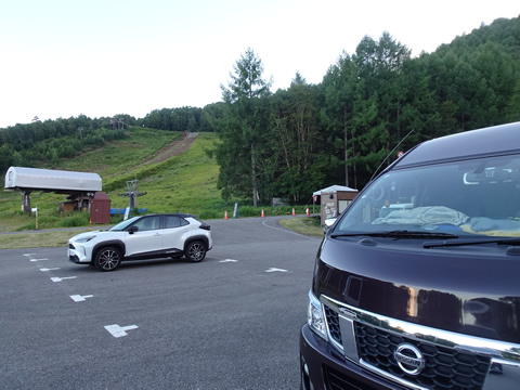 対面は乗鞍スキー場です