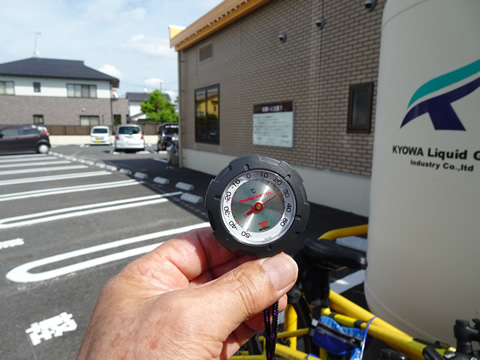 ジョイフルを出た所