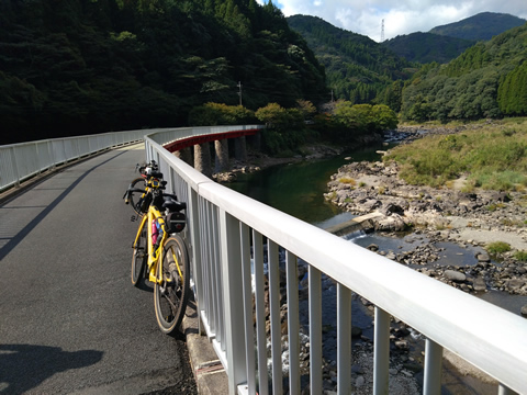 ここで記念撮影