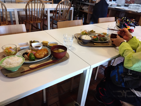 アゲハ食堂の定食