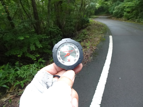 コースは木陰が多く22度位でした